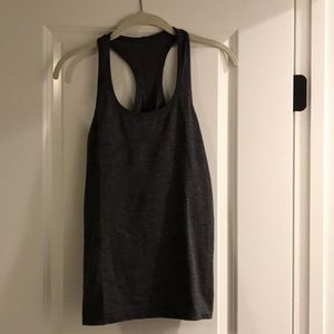 Lulu lemon 🍋 swiftly tech Razorback